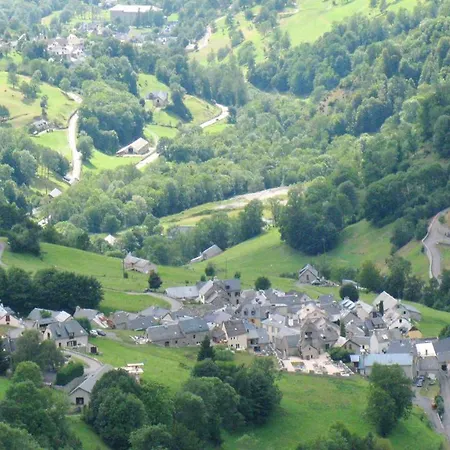 Maison Accueillante à Avec Superbe Terrasse Casa de Férias *