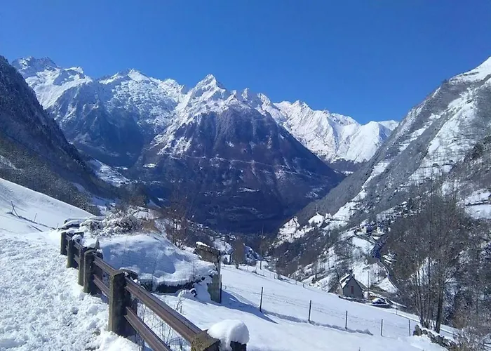 Maison Accueillante A Avec Superbe Terrasse